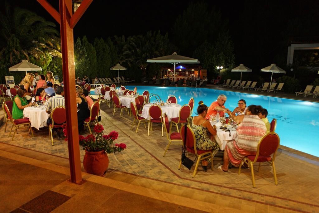 Pasiphae Hotel Skala Kallonis Exterior photo