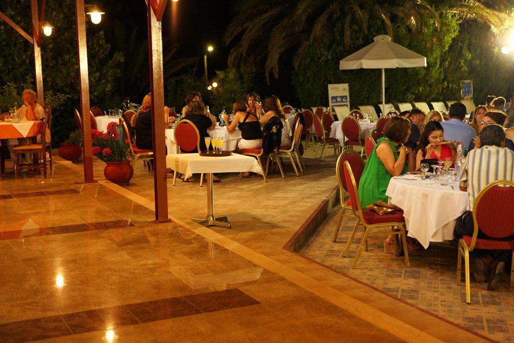 Pasiphae Hotel Skala Kallonis Exterior photo