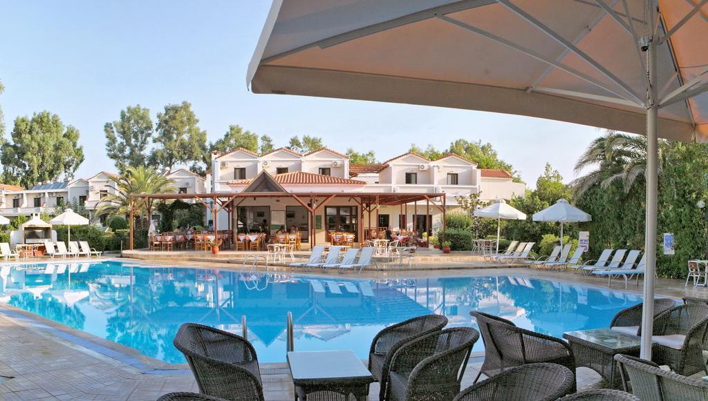 Pasiphae Hotel Skala Kallonis Exterior photo